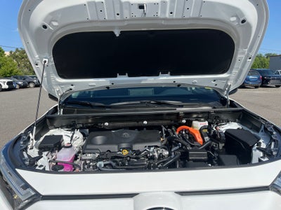 2025 Toyota RAV4 HYBRID LE