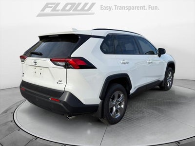 2025 Toyota RAV4 HYBRID LE