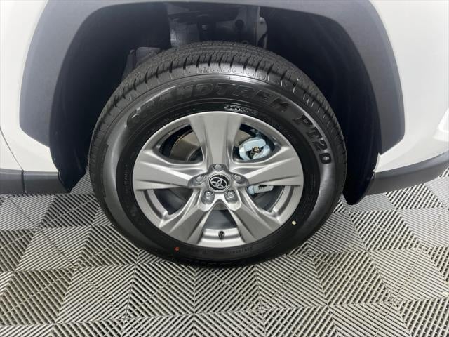 2025 Toyota RAV4 Hybrid Hybrid XLE