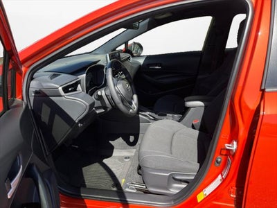 2025 Toyota COROLLA HATCHBACK SE