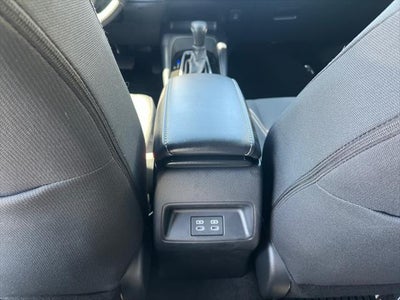 2025 Toyota COROLLA HATCHBACK SE