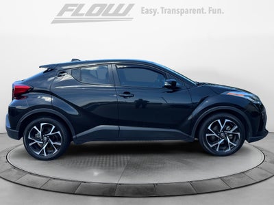 2022 Toyota C-HR XLE