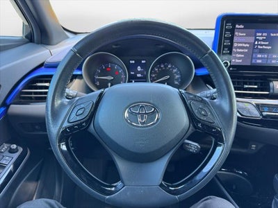 2022 Toyota C-HR XLE