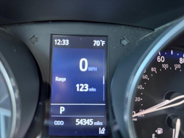 2022 Toyota C-HR XLE
