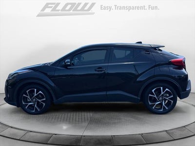 2022 Toyota C-HR XLE