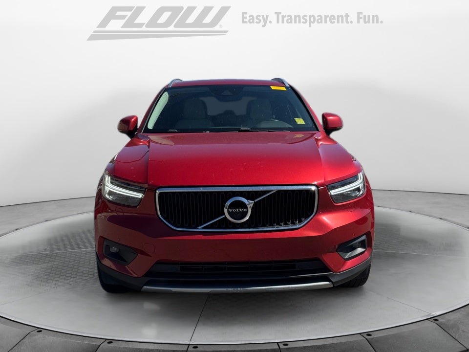 2019 Volvo XC40 T4 Momentum