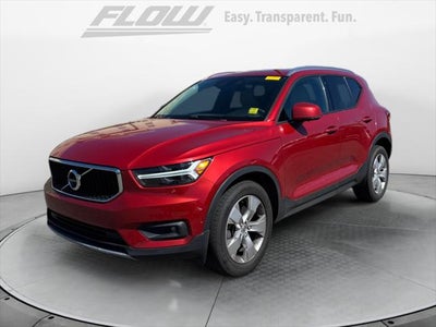 2019 Volvo XC40 T4 Momentum