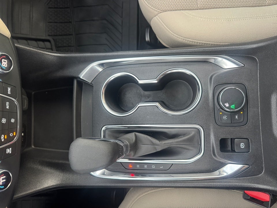 2022 Chevrolet Traverse FWD LS