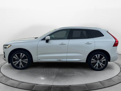 2023 Volvo XC60 B5 Plus Bright Theme