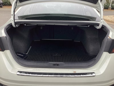 2022 Nissan Altima SR FWD