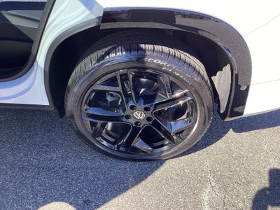 2025 Volkswagen Tiguan 2.0T SE R-Line Black