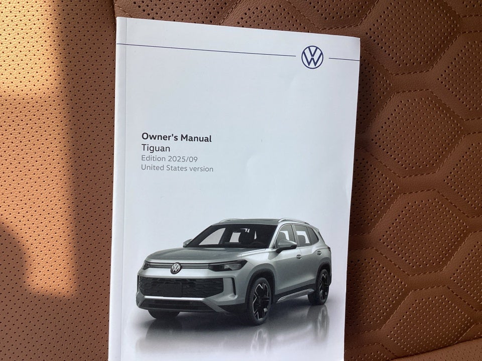 2026 Volkswagen Tiguan SEL R-Line Turbo