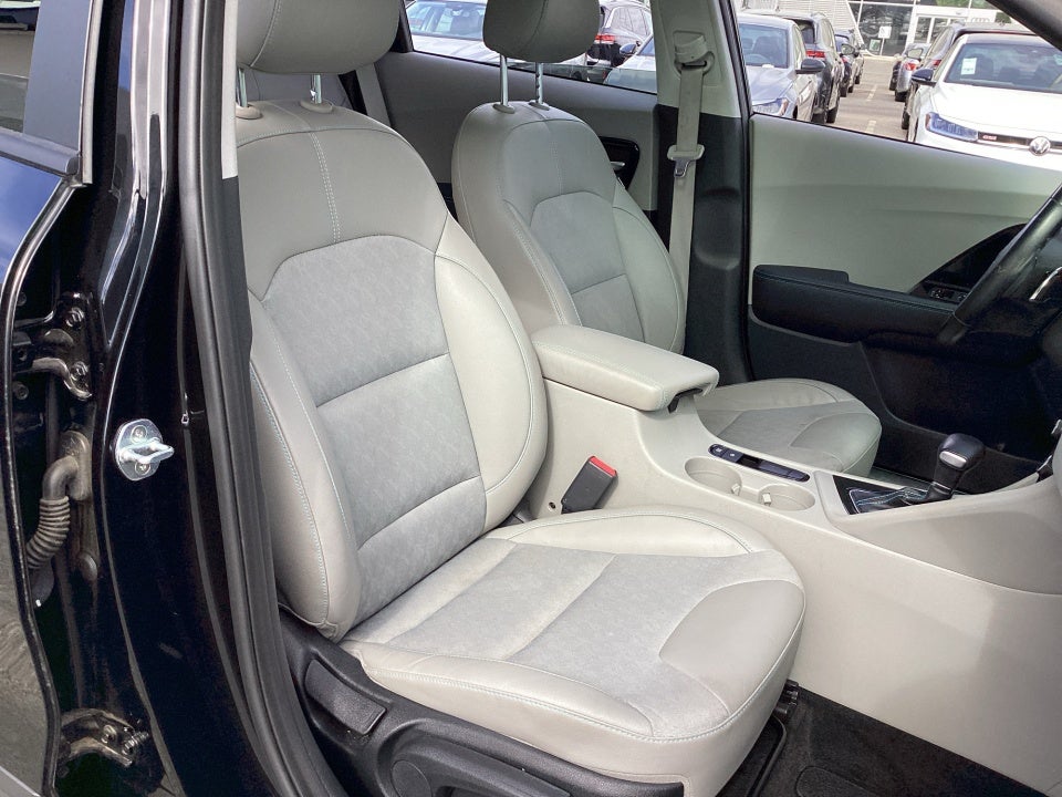 2021 Kia Niro Touring