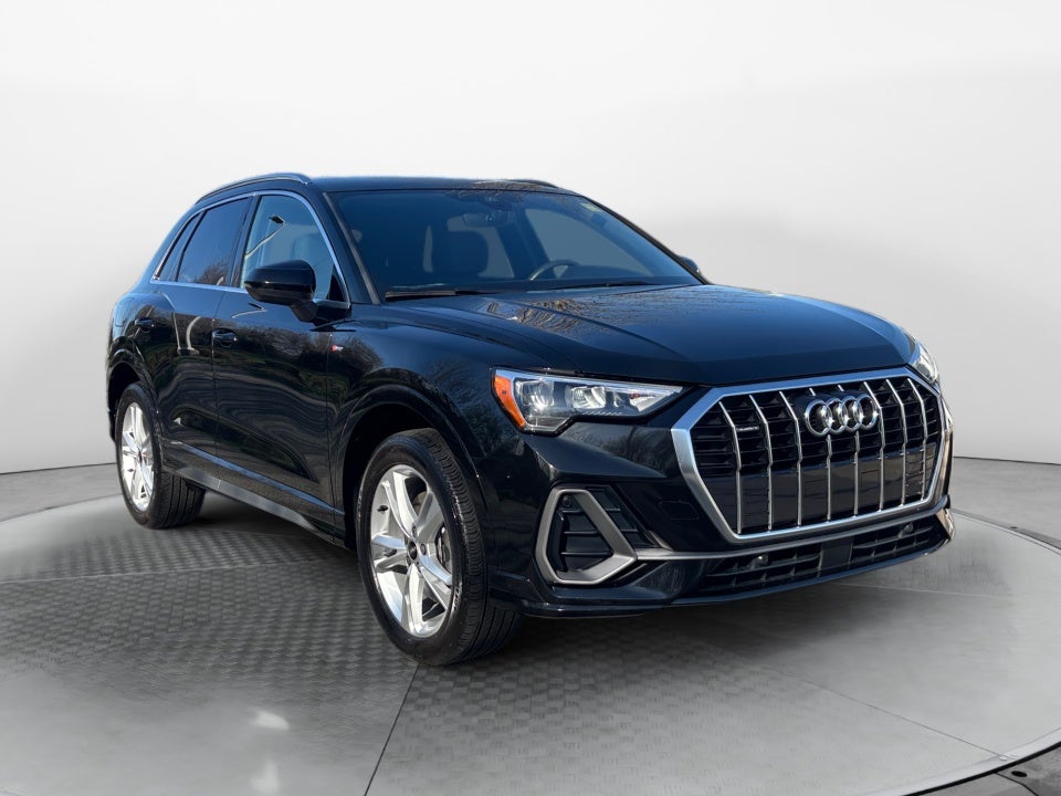 2022 Audi Q3 Premium 45 TFSI S line quattro Tiptronic