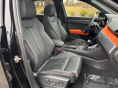 2020 Audi Q3 Premium Plus 45 TFSI S line quattro Tiptronic