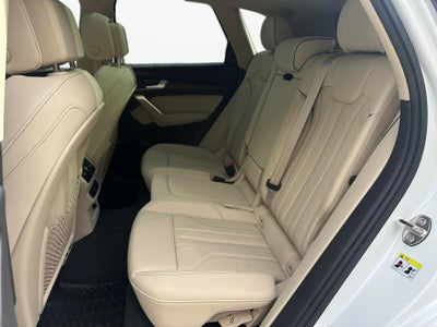 2024 Audi Q5 S line Premium