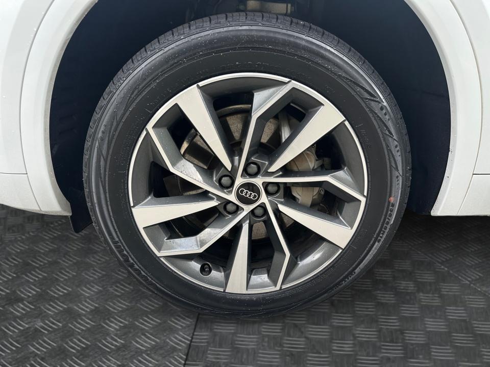 2024 Audi Q5 S line Premium
