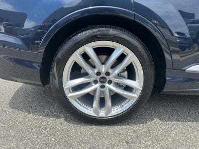 2025 Audi Q7 Premium Plus