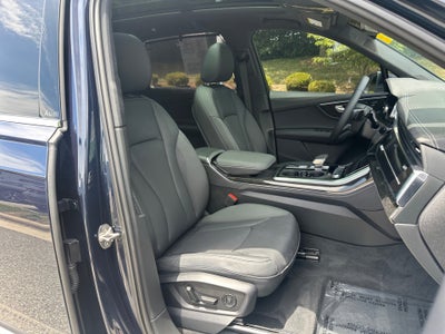 2025 Audi Q7 Premium Plus