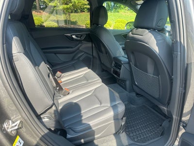 2026 Audi Q7 Premium Plus