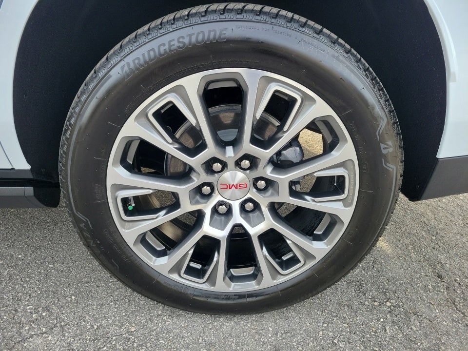 2026 GMC Yukon 4WD Denali