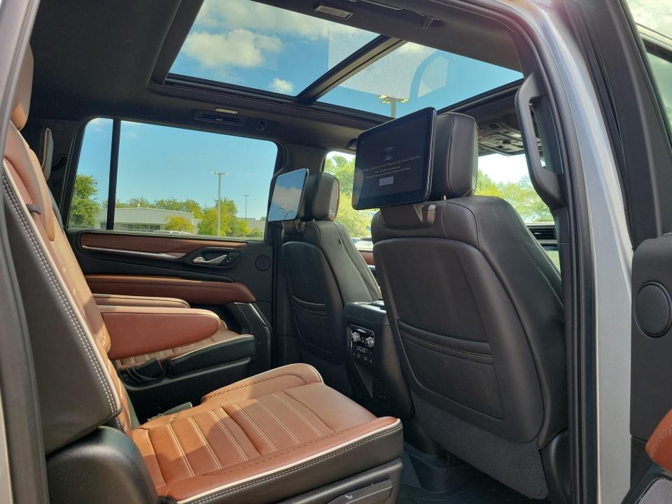 2023 GMC Yukon XL Denali Ultimate
