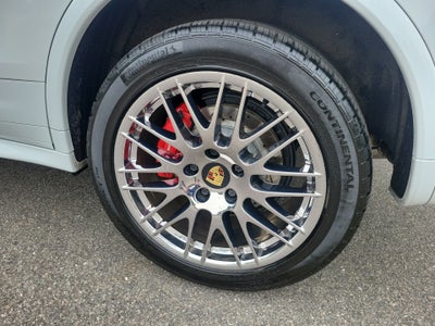 2016 Porsche Cayenne GTS