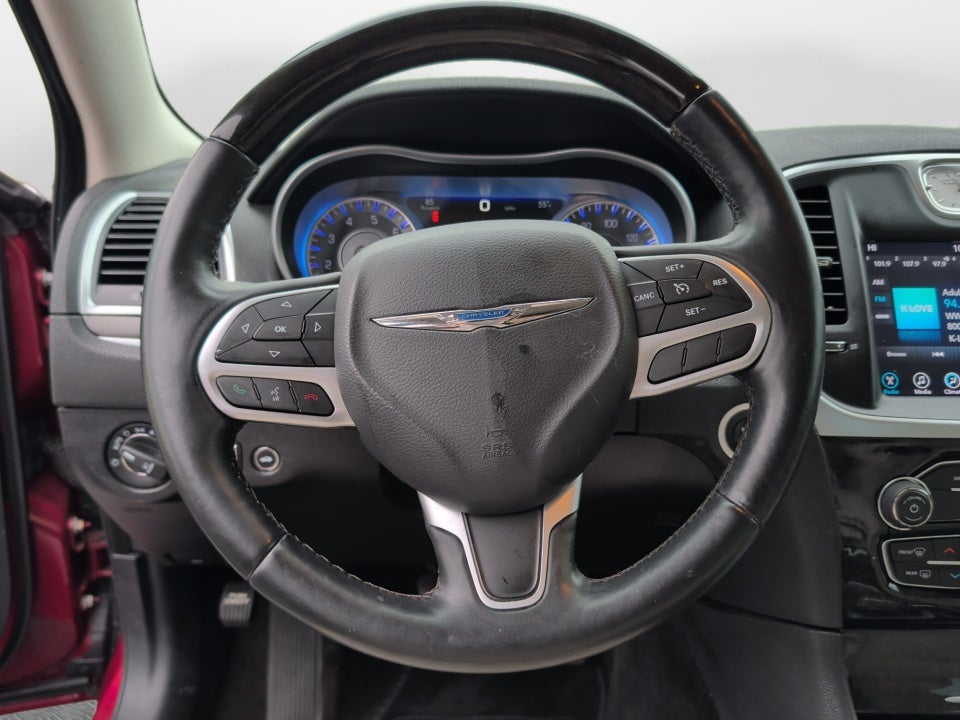 2017 Chrysler 300C 300C