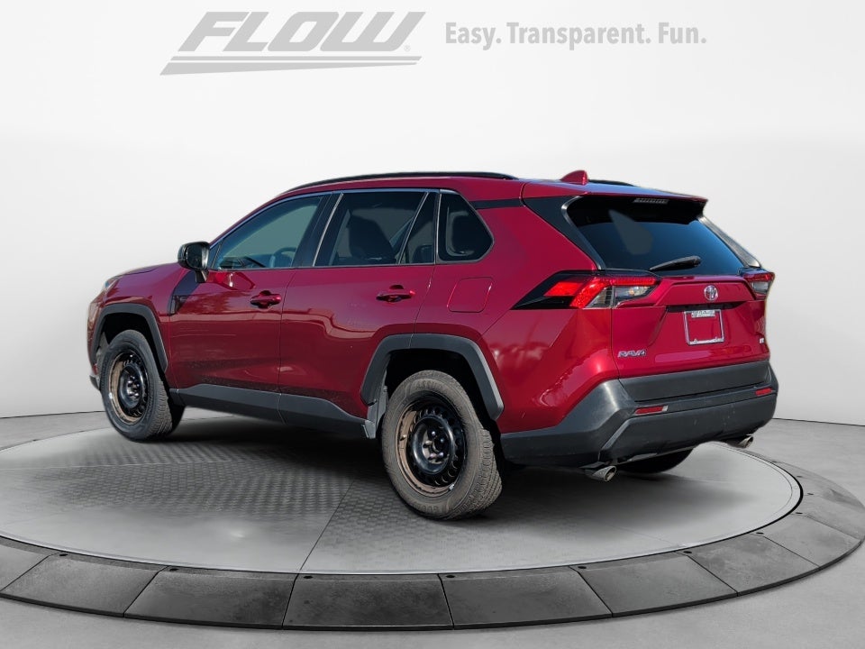 2020 Toyota RAV4 LE