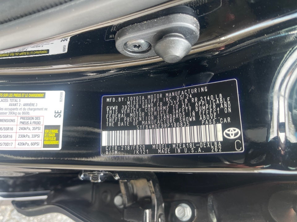 2024 Toyota Corolla LE