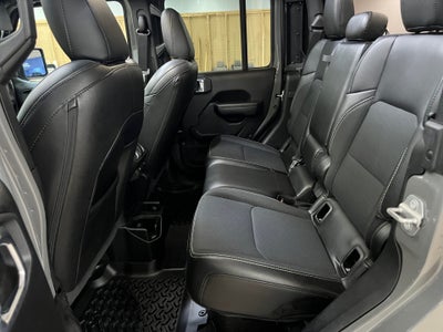 2021 Jeep Gladiator Freedom 4x4