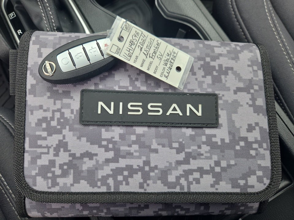 2024 Nissan Frontier Crew Cab SV 4x2