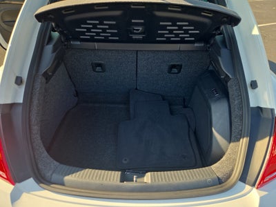 2012 Volkswagen Beetle 2.0T Turbo w/Sound/Nav PZEV