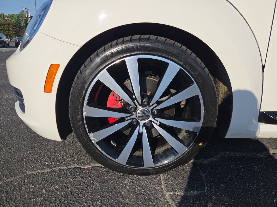 2012 Volkswagen Beetle 2.0T Turbo w/Sound/Nav PZEV