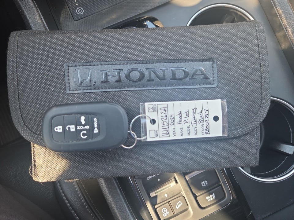 2024 Honda Pilot Touring
