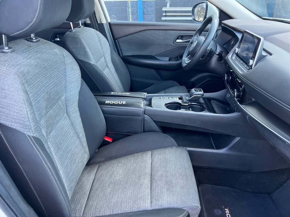 2021 Nissan Rogue SV FWD