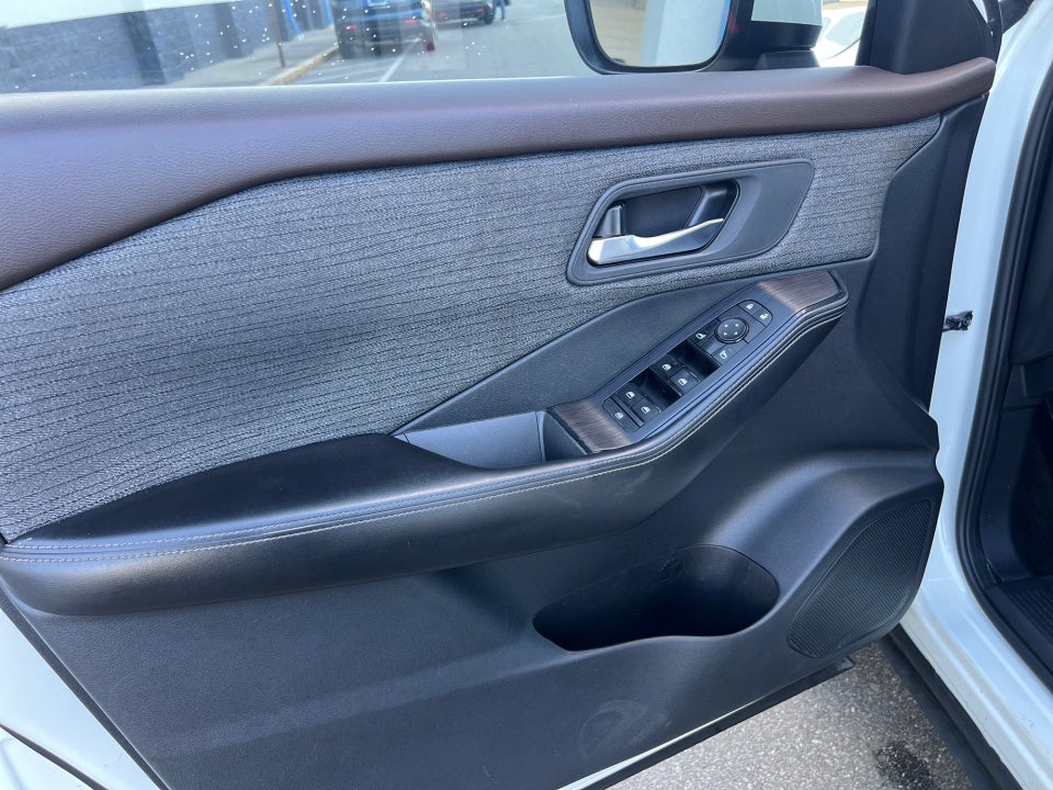 2021 Nissan Rogue SV FWD