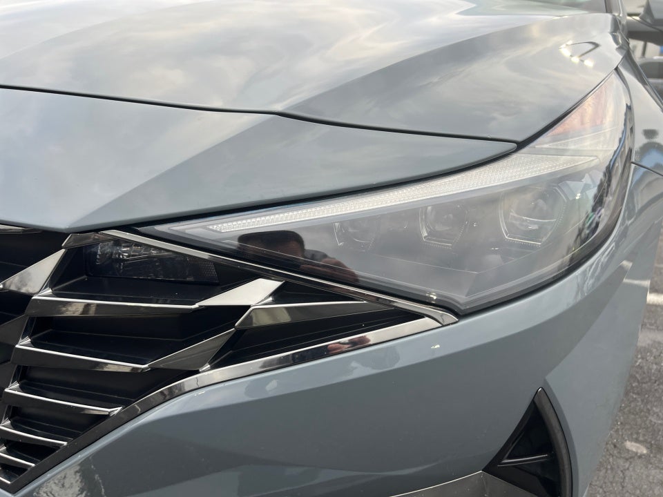 2021 Hyundai Elantra Limited