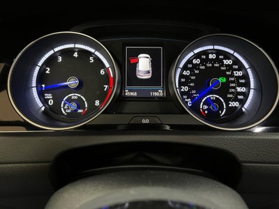 2017 Volkswagen Golf R 4-Door w/DCC & Navigation