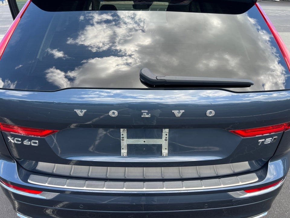 2021 Volvo XC60 T5 Inscription