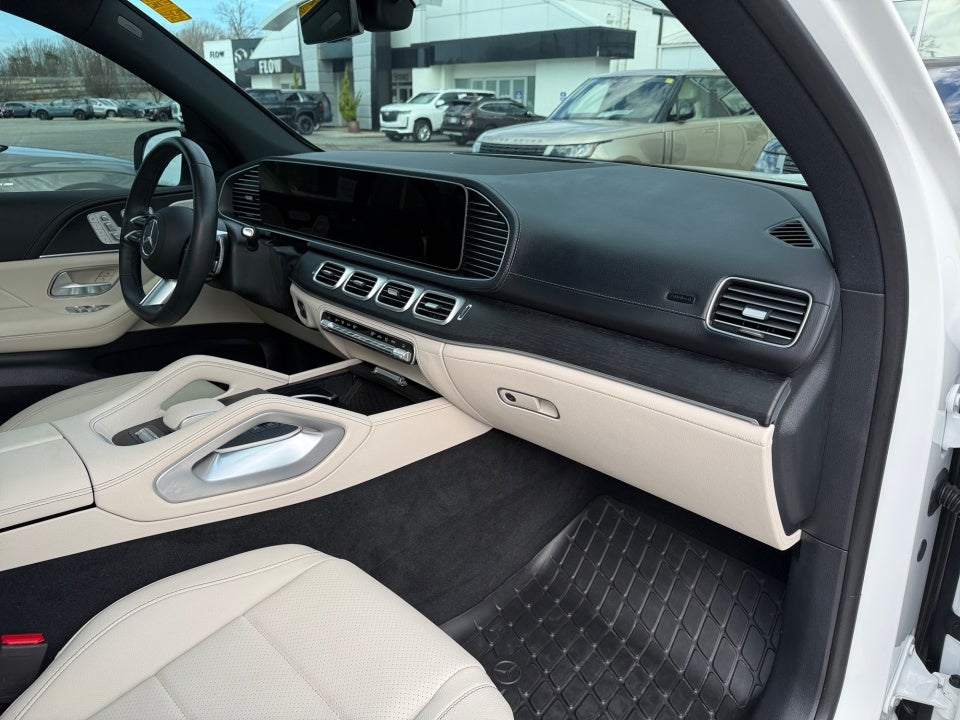 2025 Mercedes-Benz GLS 450 4MATIC®