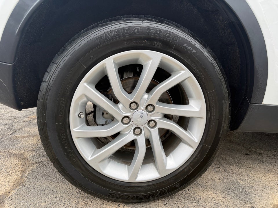 2019 Land Rover Discovery Sport Landmark Edition