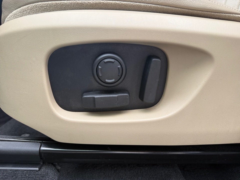 2019 Land Rover Discovery Sport Landmark Edition