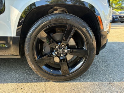 2023 Land Rover Defender 110 X-Dynamic SE