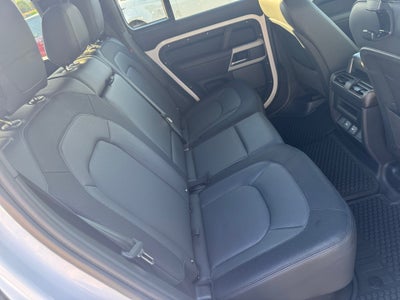 2023 Land Rover Defender 110 X-Dynamic SE