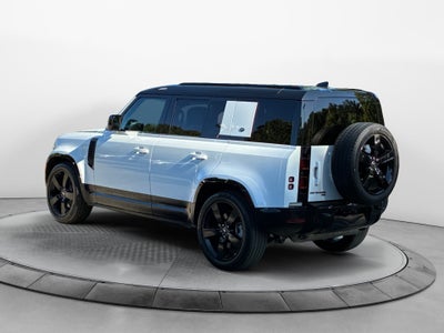 2023 Land Rover Defender 110 X-Dynamic SE