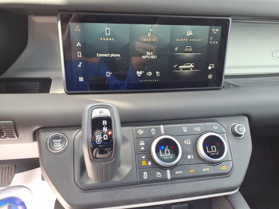 2024 Land Rover Defender 110 P400 S