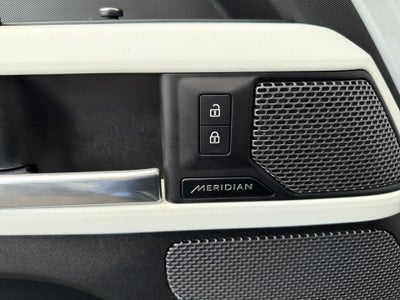 2022 Land Rover Defender 110 S