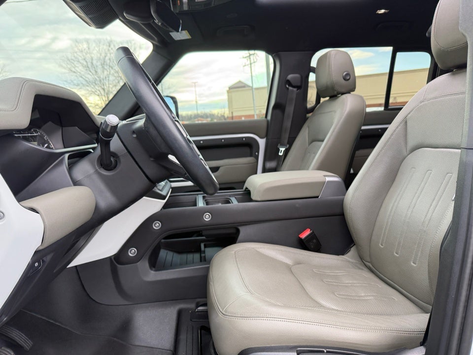 2022 Land Rover Defender 110 S