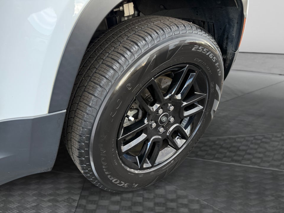 2022 Land Rover Defender 110 S